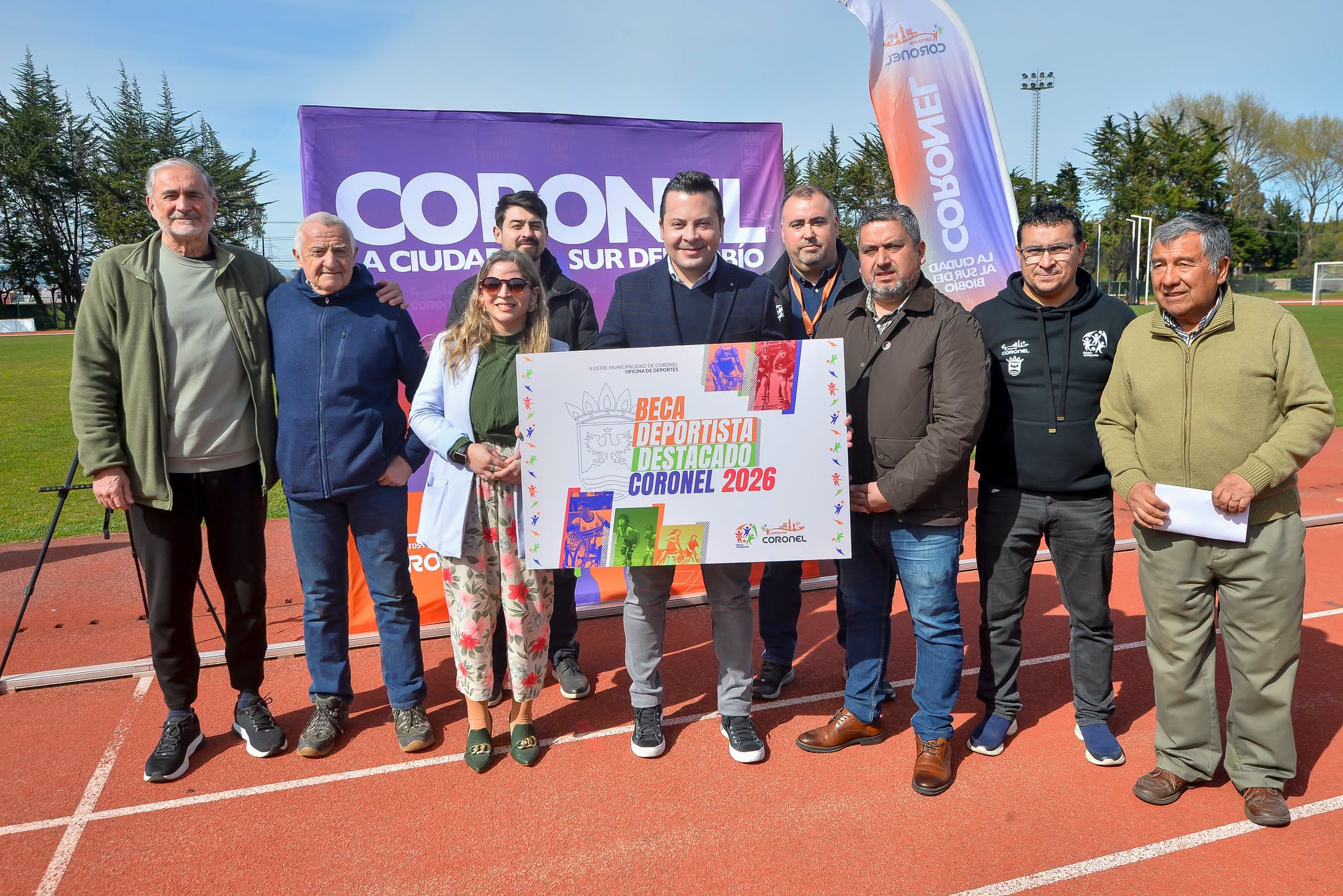 Alcalde Boris Chamorro lanza Beca Deportista Destacado 2026 con 32 becas y $15 millones de inversión